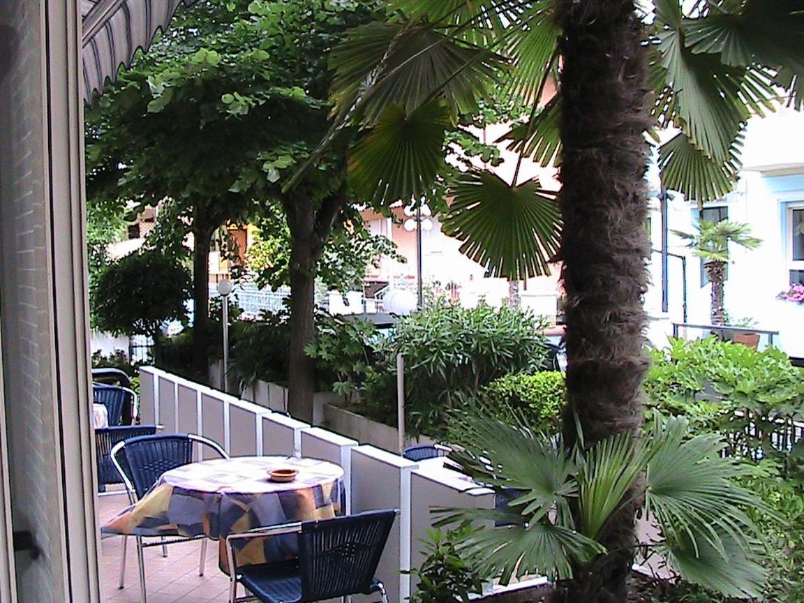 Hotel Universo Rimini Zewnętrze zdjęcie