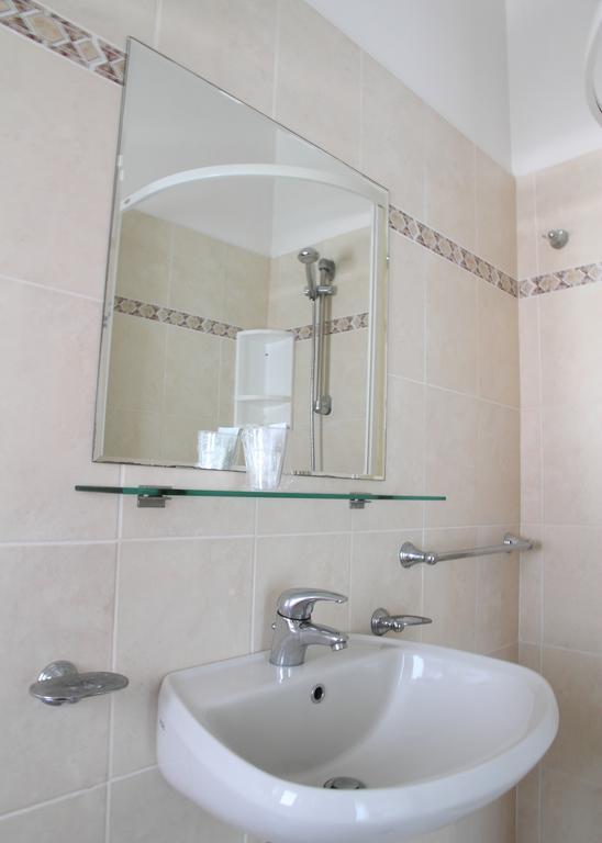 Hotel Universo Rimini Zewnętrze zdjęcie