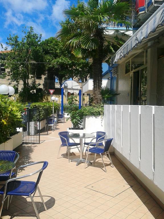 Hotel Universo Rimini Zewnętrze zdjęcie